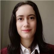 Insegnante di latino per ragazzi delle superiori e studenti universitari